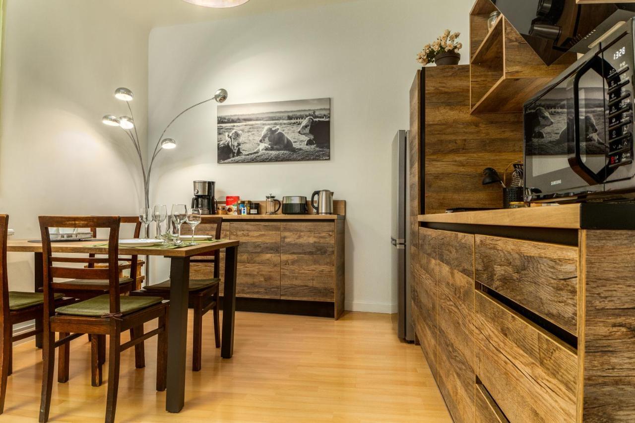 Central Perk Apartments Riga Exterior photo